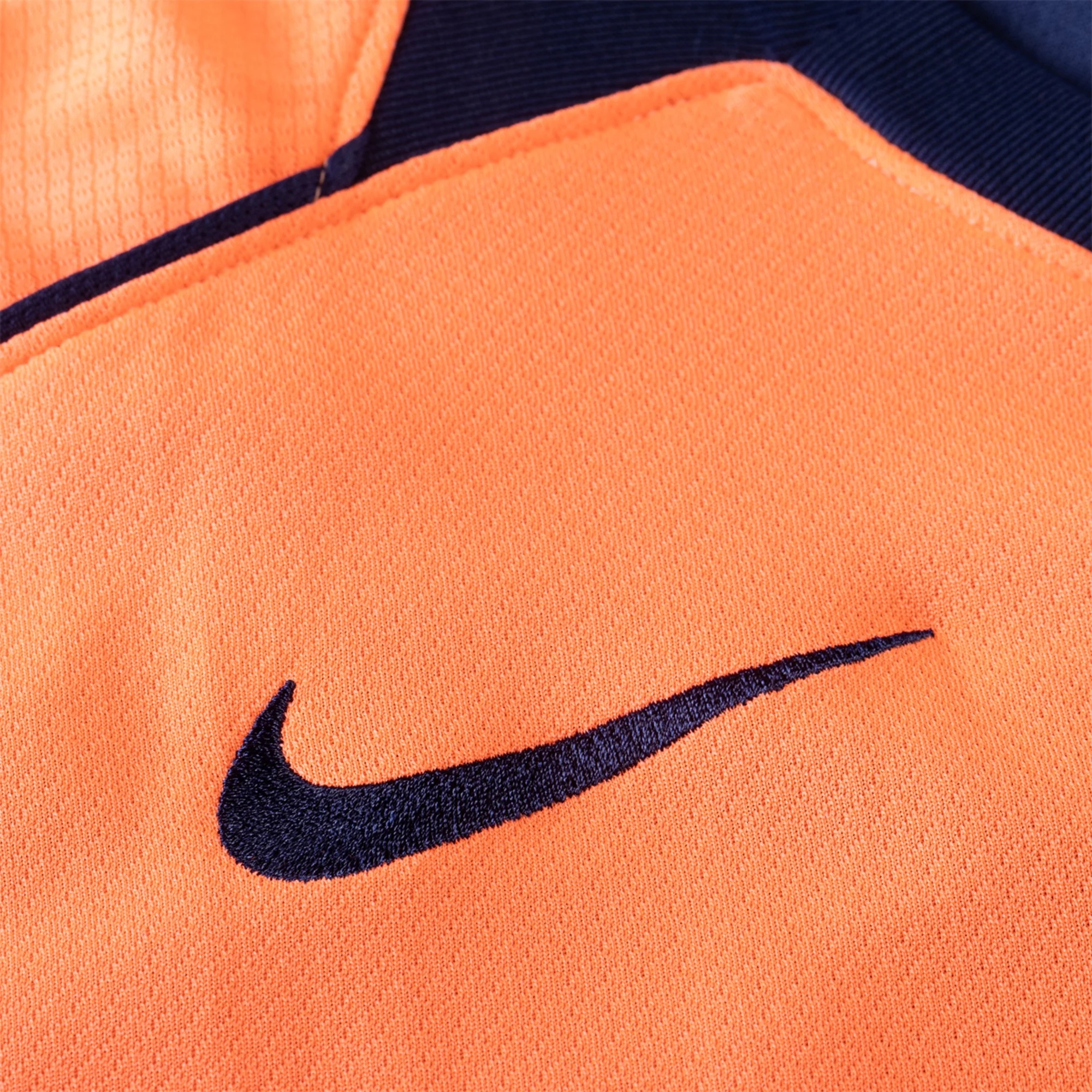 Barcelona ERIC 24 Tøj,Billige Fodboldtrøjer Barcelona ERIC #24 Tredjetrøje 2025-2026,Fodboldtrøjer ERIC 24 Barcelona Tredjetrøje,Billige Fodboldtrøjer Barcelona